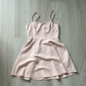 French Connection dress size 8 great condition!! Super flattering!